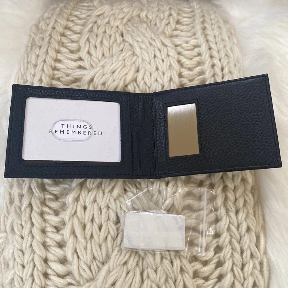 Wallet - Picture 3 of 7
